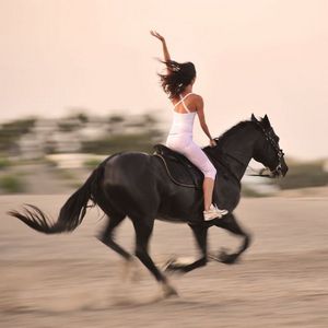 Верховая езда для женщин